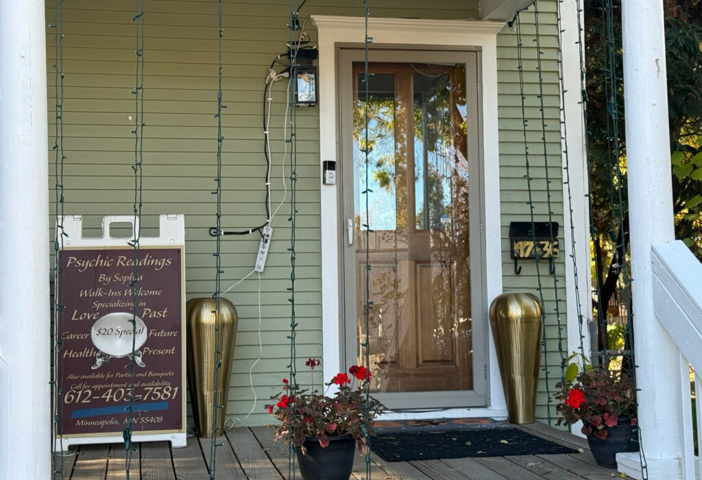 The front porch of Psychic Readings and Meditations new location.